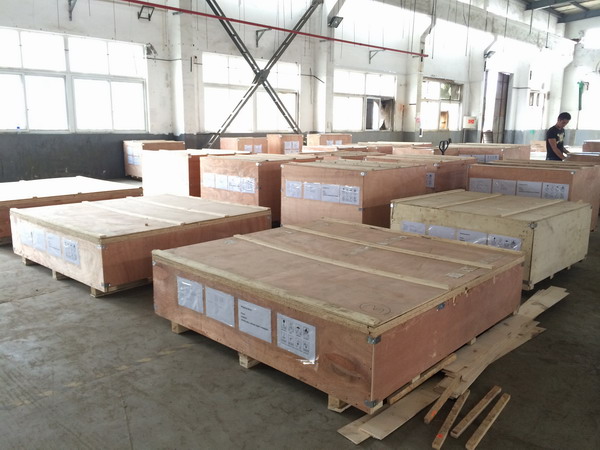 大批淞江橡膠接頭金屬軟管裝箱發貨