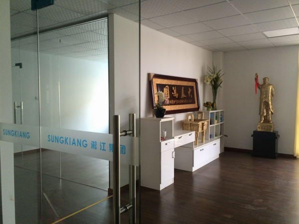 �������F(tu��n)���x�����́��ĶY���չ��D��