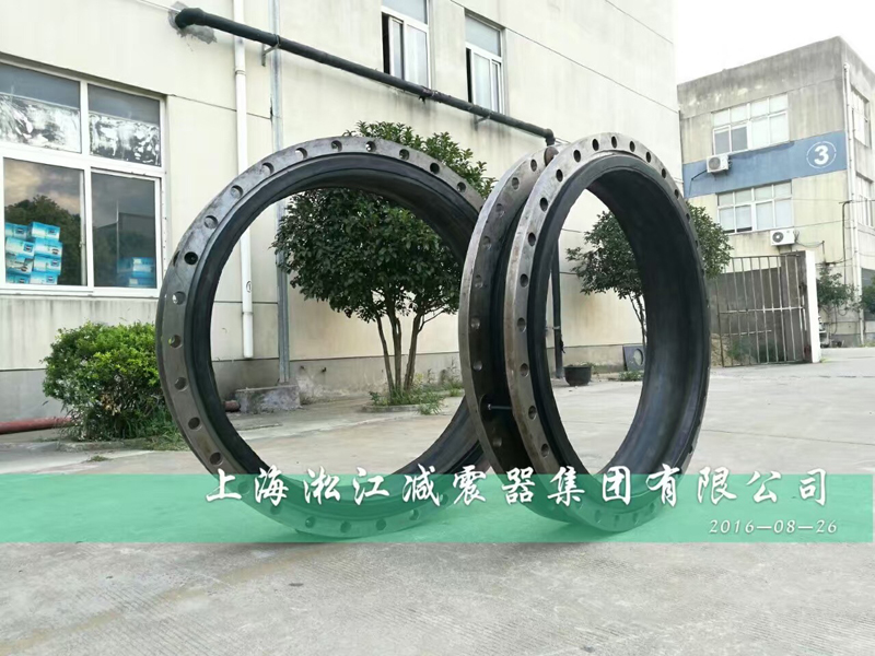 杭州某污水處理廠急購DN1200橡膠接頭【G20峰會期間】 杭州某污水處理廠急購DN1200橡膠接頭【G20峰會期間】