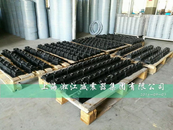 船舶設(shè)備減振專用BE160、BE220橡膠減震器【發(fā)貨拍照】 船舶設(shè)備減振專用BE160、BE220橡膠減震器【發(fā)貨拍照】