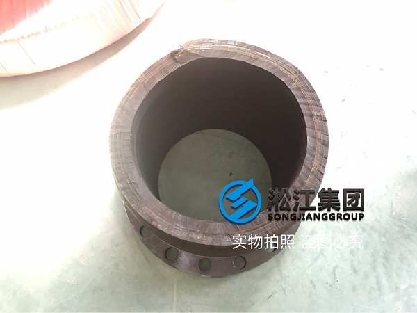 【發(fā)貨現(xiàn)場】長江抽水橡膠軟管接頭發(fā)往重慶豐都縣水泥廠 【發(fā)貨現(xiàn)場】長江抽水橡膠軟管接頭發(fā)往重慶豐都縣水泥廠