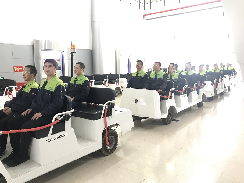 參觀上汽大眾汽車第三工廠