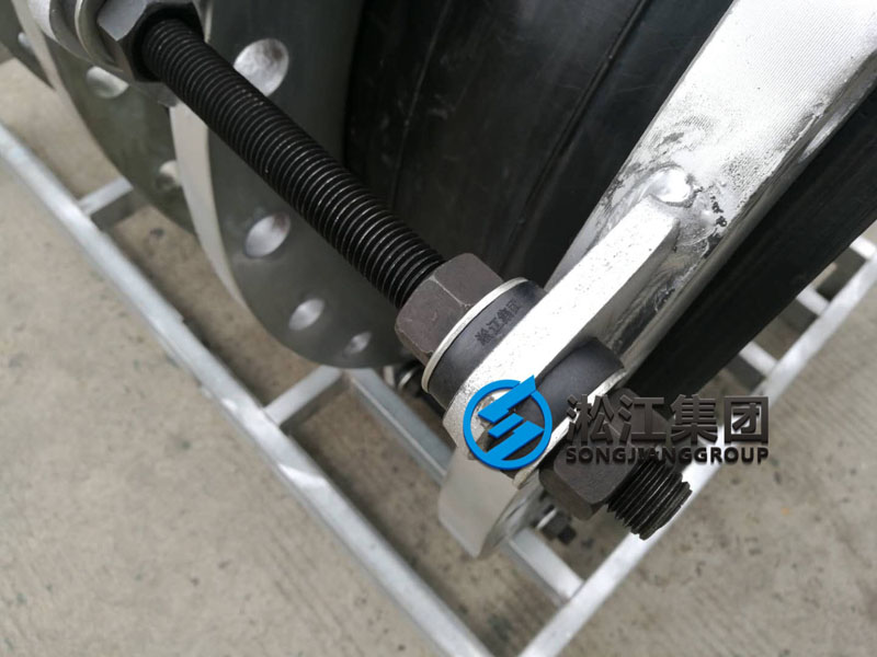 �m�ݹ��SÓ���x��DN700���z���^��(zh��n)�r(sh��)�l(f��)؛