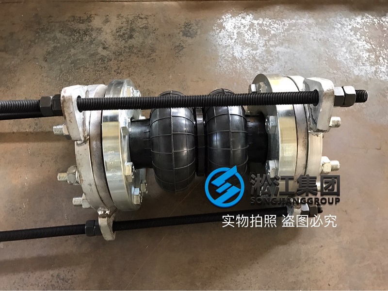 為鋼廠連鑄設備訂制的橡膠接頭準備裝機