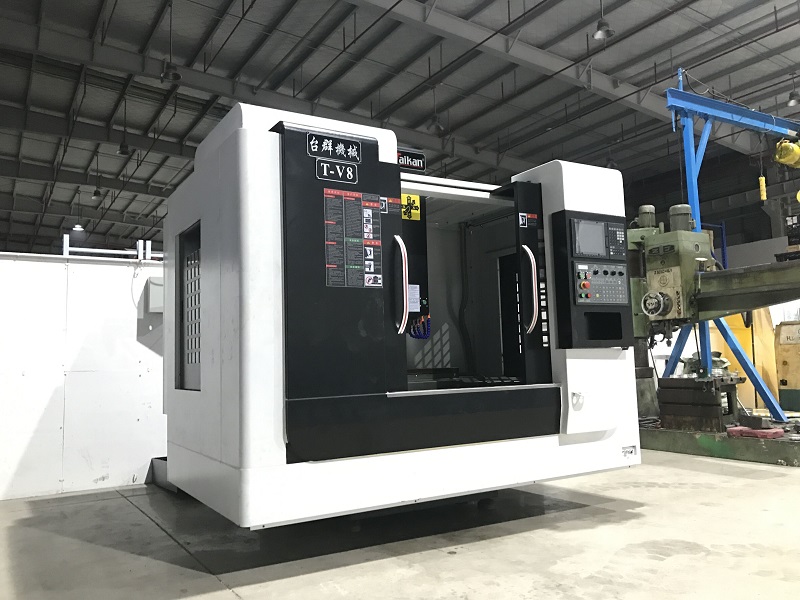 【設備】生產車間新增一臺三軸加工中心 【設備】生產車間新增一臺三軸加工中心