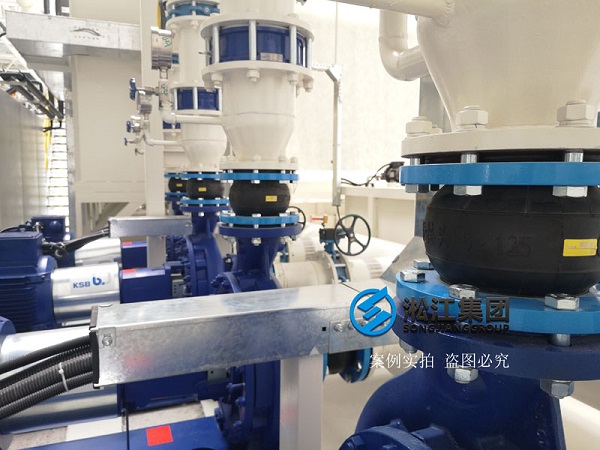 【吉利動力總成義烏工廠】車削液橡膠接頭現場 LO型 液壓橡膠避震喉